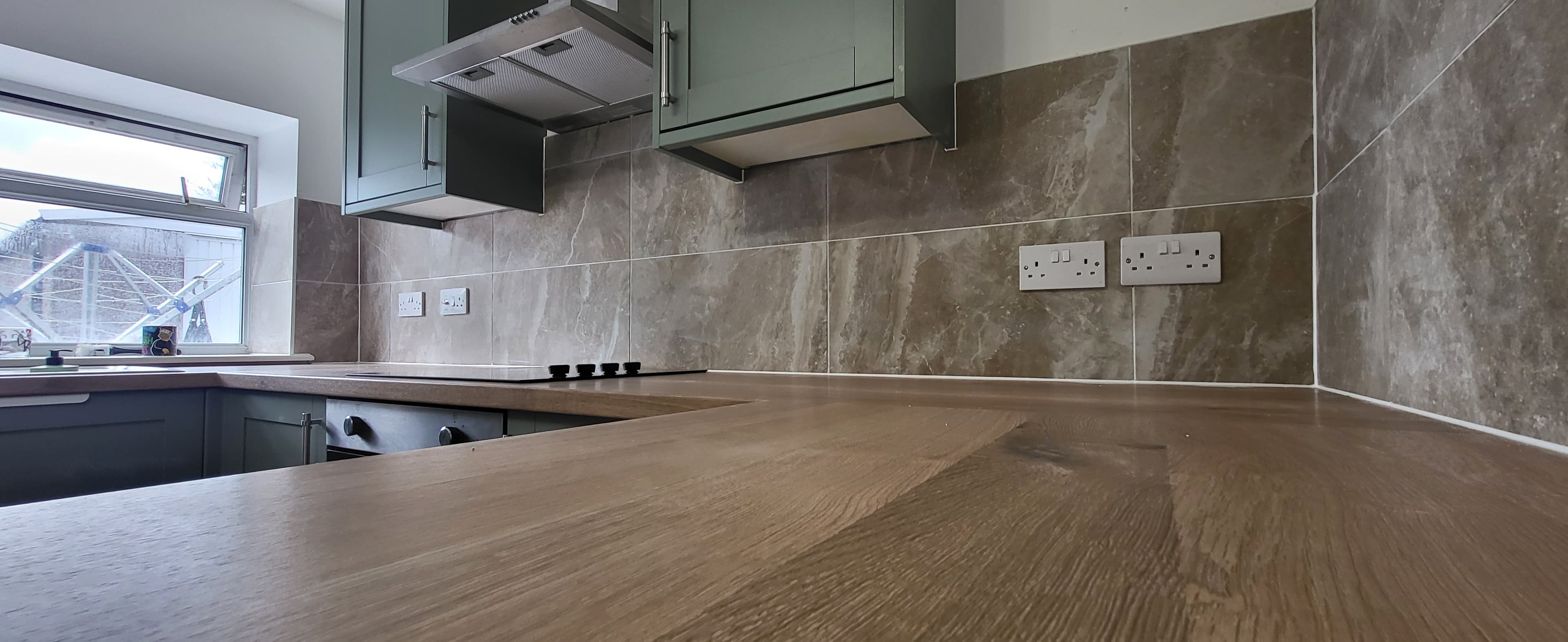 Kitchen home improvement project by KDT Tiling, South Wales – example 7